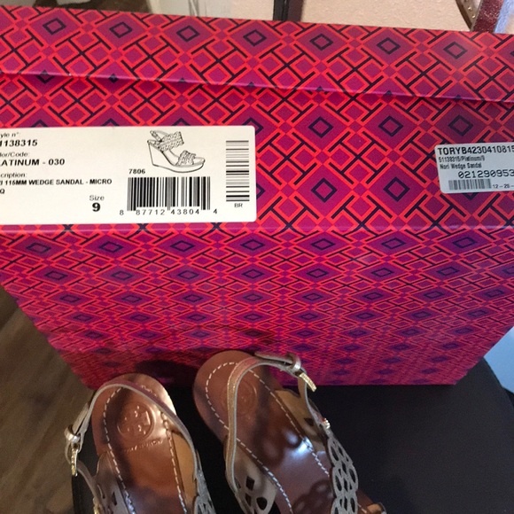 COPY - Tory Burch Wedge Sandal - Picture 5 of 8